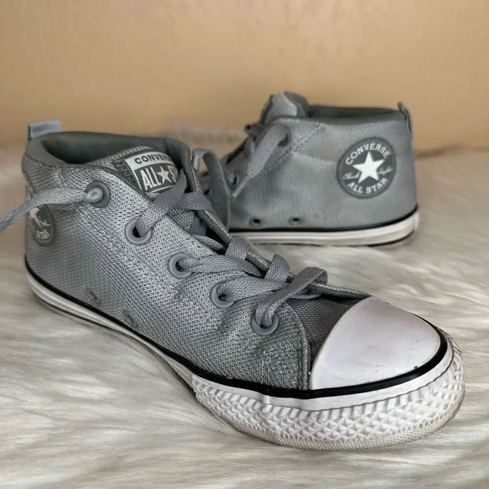 Converse Chuck Taylor All Stars Mid Tops Gray Size 3